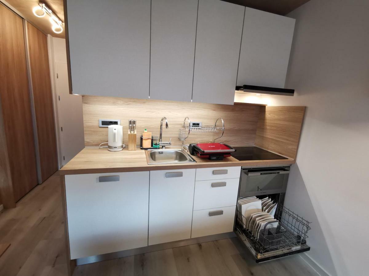 בובק Studio Apartment Jez מראה חיצוני תמונה